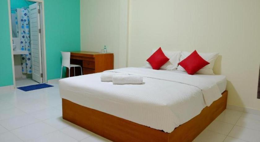 Matta Lodge Bali Jimbaran Екстериор снимка